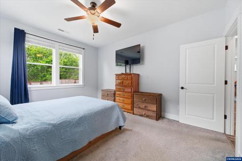 393 NW Denton Avenue Dallas OR 97338