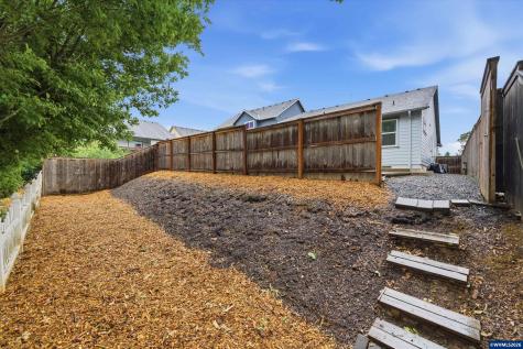 393 NW Denton Avenue Dallas OR 97338