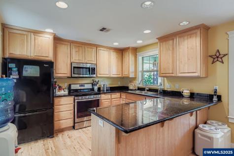 4135 NW Alder Avenue Albany OR 97321