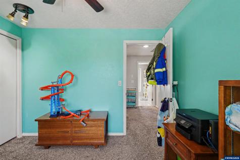 6695 Mcleod Lane NE Keizer OR 97303