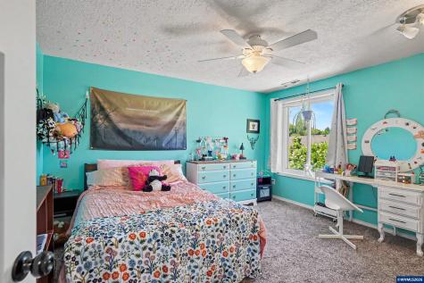 6695 Mcleod Lane NE Keizer OR 97303