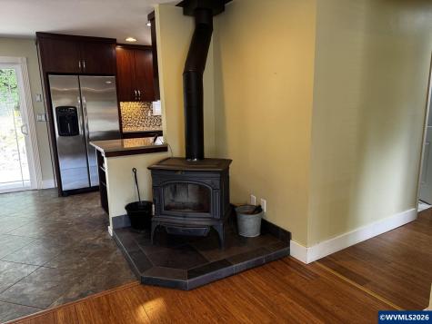 4885 7th Avenue SE Salem OR 97302