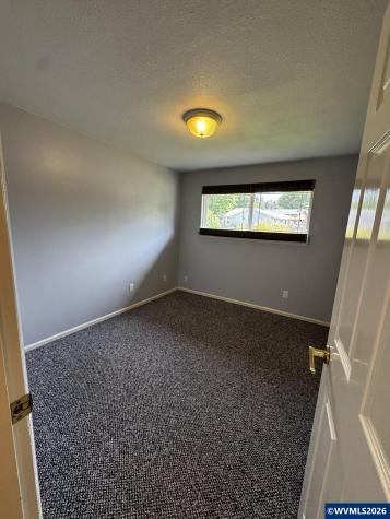 4885 7th Avenue SE Salem OR 97302