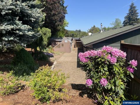 4885 7th Avenue SE Salem OR 97302