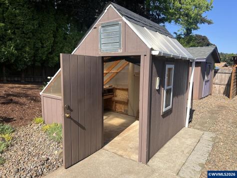 4885 7th Avenue SE Salem OR 97302