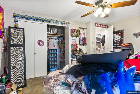 1188 18th Avenue Sweet Home OR 97386