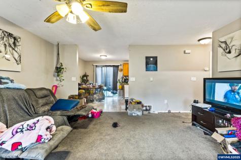 1188 18th Avenue Sweet Home OR 97386