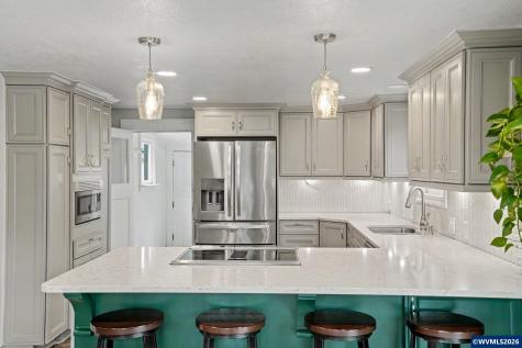 2340 SW Queen Avenue Albany OR 97321