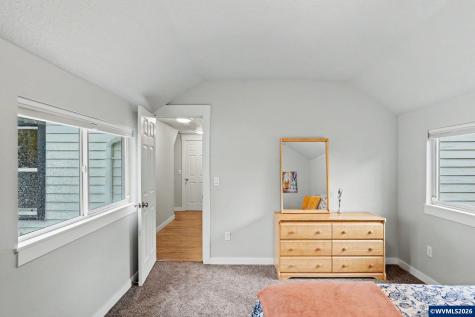 2340 SW Queen Avenue Albany OR 97321
