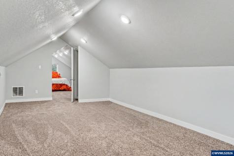 2340 SW Queen Avenue Albany OR 97321