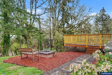 2340 SW Queen Avenue Albany OR 97321