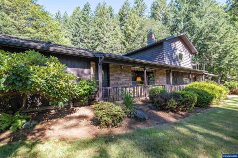 23547 Woods Creek Road Philomath OR 97370