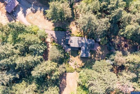 23547 Woods Creek Road Philomath OR 97370