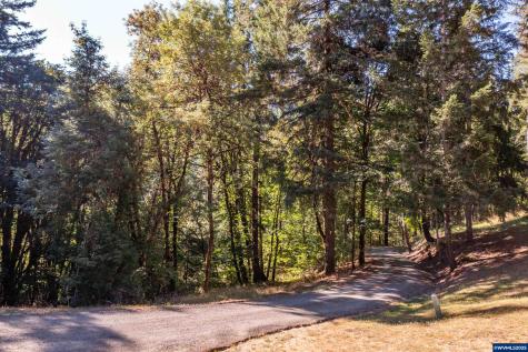 23547 Woods Creek Road Philomath OR 97370