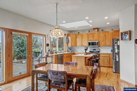 3393 NW Summerhill Place Albany OR 97321
