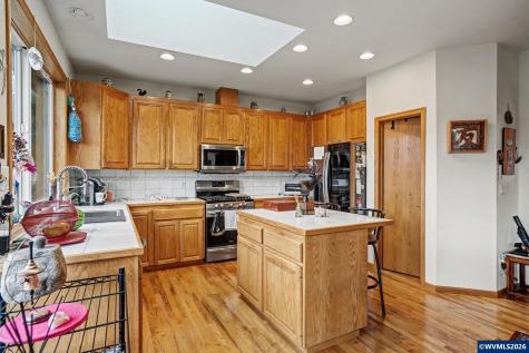 3393 NW Summerhill Place Albany OR 97321