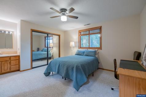 391 Mcnary Heights Drive N Keizer OR 97303