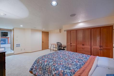 391 Mcnary Heights Drive N Keizer OR 97303