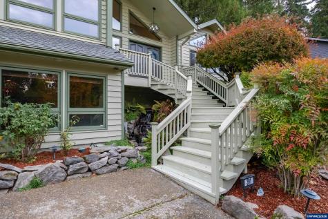 391 Mcnary Heights Drive N Keizer OR 97303
