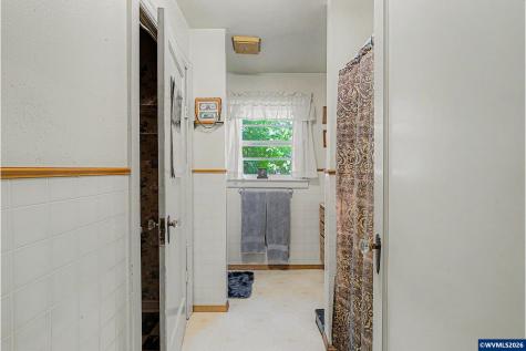 895 Elma Avenue SE Salem OR 97317