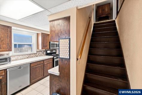 1235 14th Avenue SW Albany OR 97321
