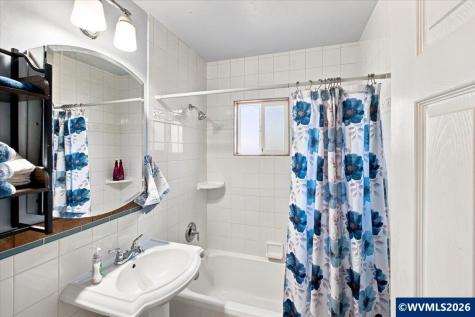 1235 14th Avenue SW Albany OR 97321