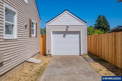 1235 14th Avenue SW Albany OR 97321