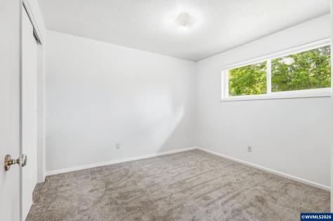 1121 Spruce Street Sweet Home OR 97386