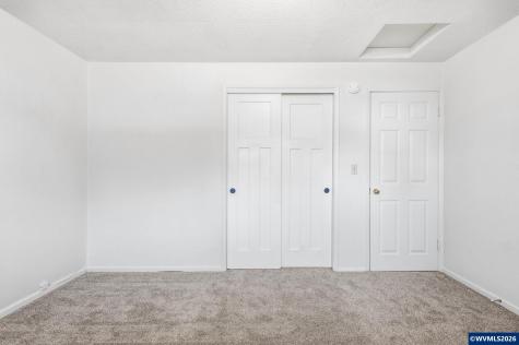 1121 Spruce Street Sweet Home OR 97386