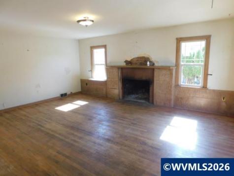1162 SE Lyle Street Dallas OR 97338