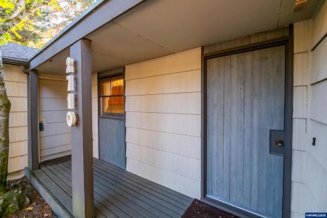 2710 NW Mulkey Avenue Corvallis OR 97330