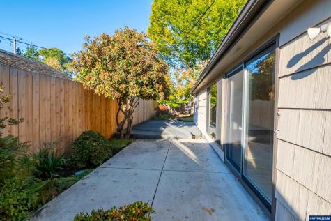 2710 NW Mulkey Avenue Corvallis OR 97330