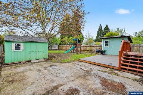 301 Orchard Street Silverton OR 97381