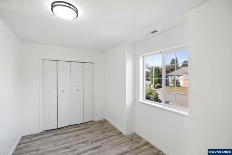 734 Roosevelt Street NW Salem OR 97304