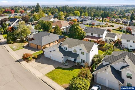 734 Roosevelt Street NW Salem OR 97304