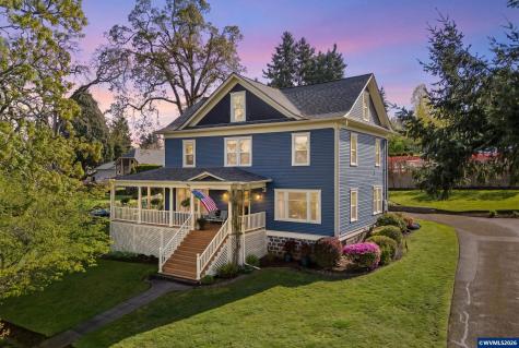 336 Hill Street Silverton OR 97381