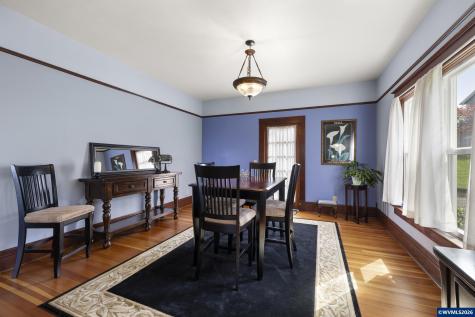 336 Hill Street Silverton OR 97381