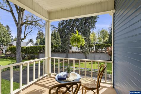 336 Hill Street Silverton OR 97381