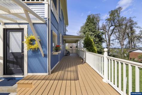 336 Hill Street Silverton OR 97381