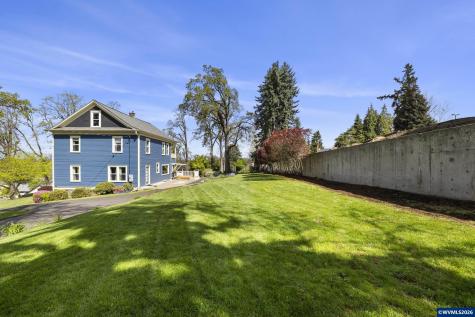 336 Hill Street Silverton OR 97381