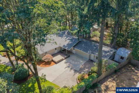 950 Edgewood Drive NW Albany OR 97321