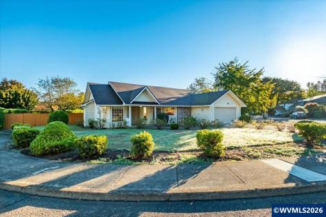1481 Scotch Court SE Salem OR 97306