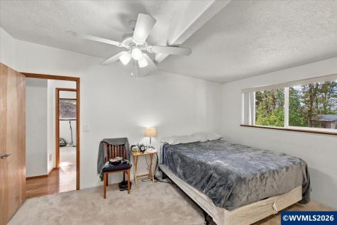 2941 NW Independence Highway Albany OR 97321