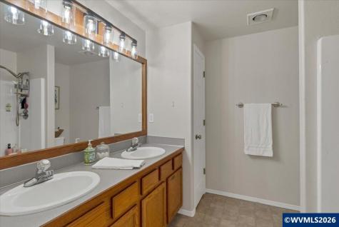 585 NW Marshall Street Dallas OR 97338