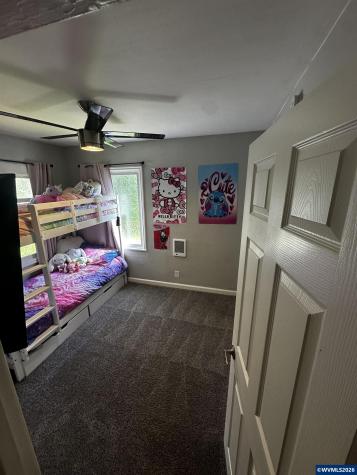 895 Vista Avenue SE Salem OR 97302