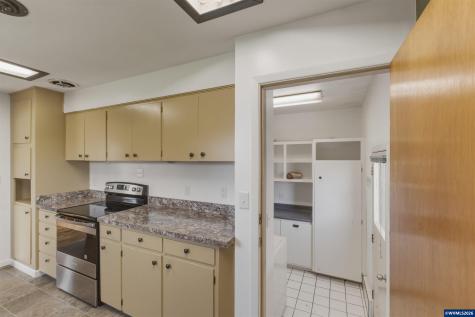 1137 N 4th Street Stayton OR 97383