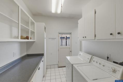 1137 N 4th Street Stayton OR 97383
