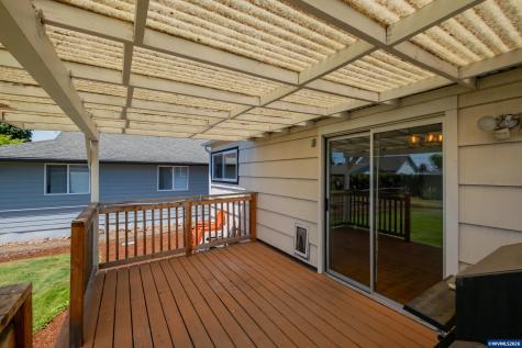 1137 N 4th Street Stayton OR 97383