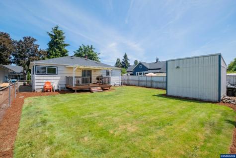 1137 N 4th Street Stayton OR 97383