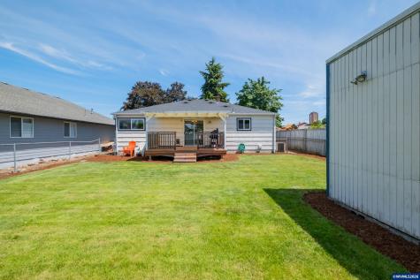 1137 N 4th Street Stayton OR 97383